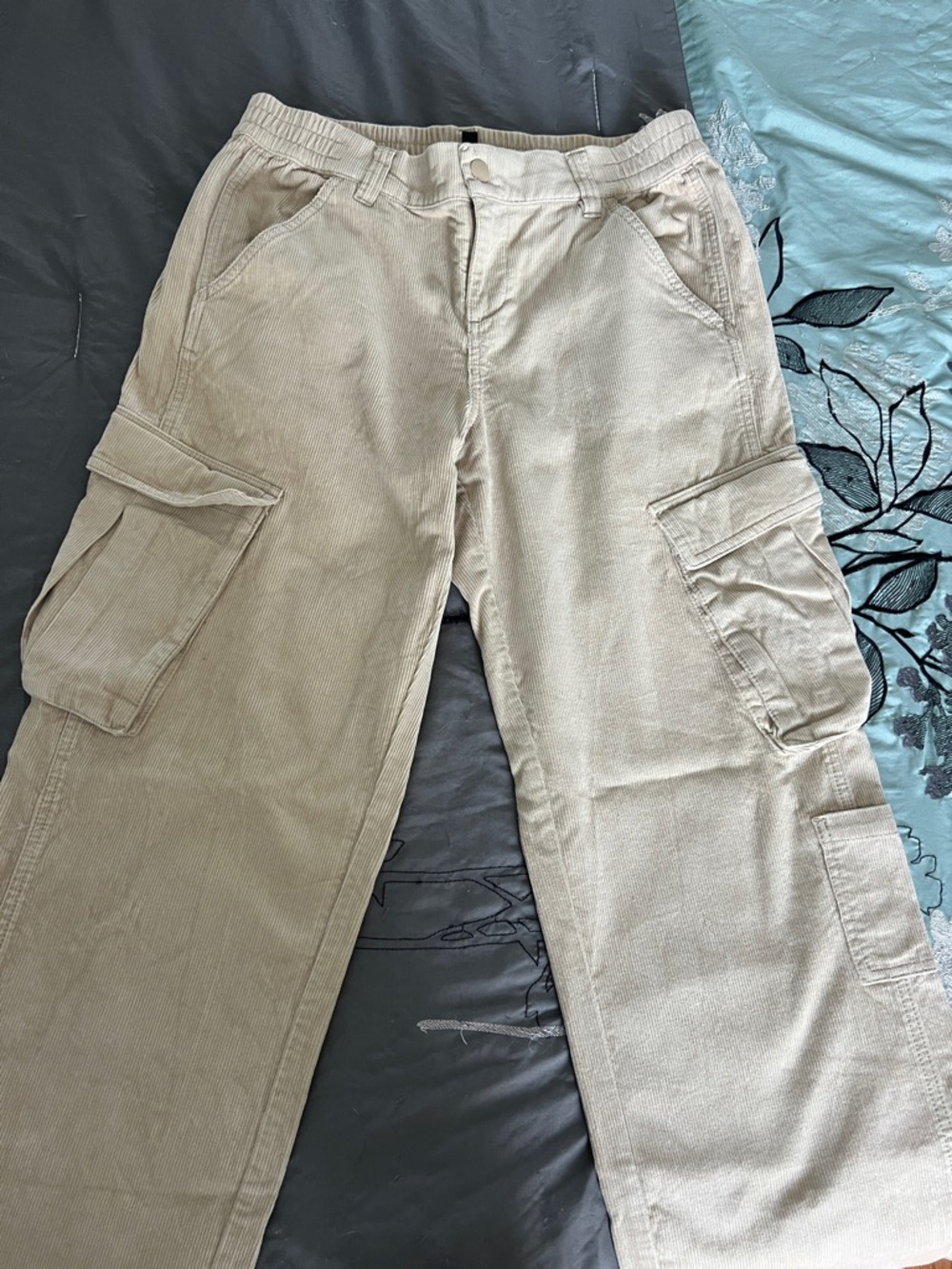 H&M Divided